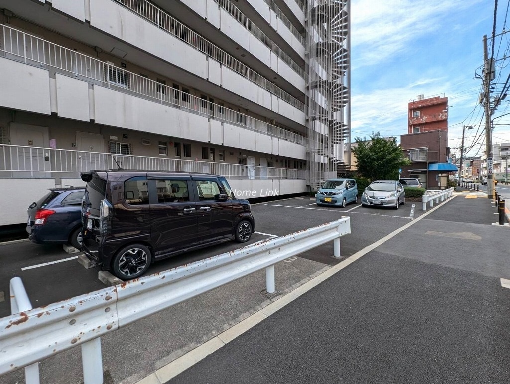 上板橋ハウス　駐車場